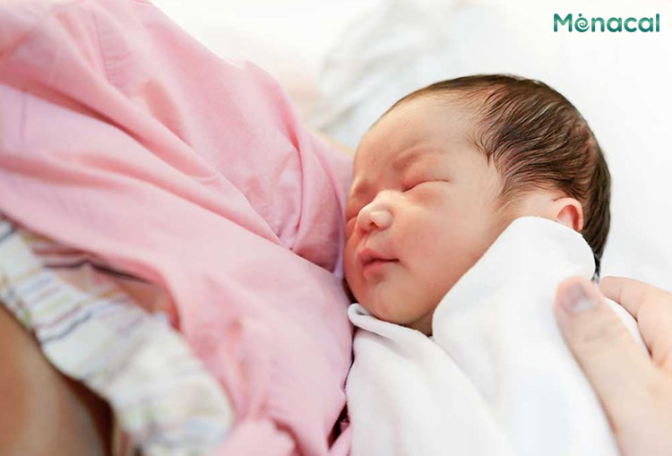 Chế độ nghỉ dưỡng sức sau sinh 2025 có thay đổi giúp mẹ được nghỉ ngơi đúng quyền lợi